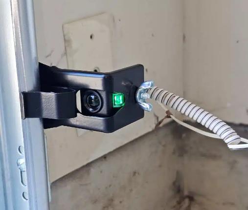 Comment régler le capteur de tension sur la porte du garage 1
