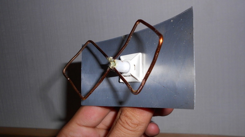 how to build cell phone signal amplifier