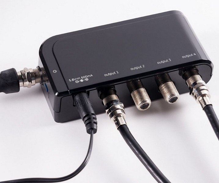 how to install 4 way signal amplifier