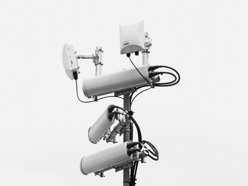 Can I Use Fm Signal Amplifier To Boost Cell Phone?