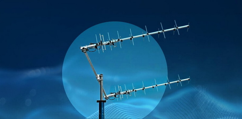 Penguat sinyal dengan antena yagi